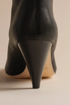 Paso Tall Boot