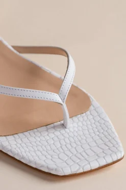 Tyla Sandal In Dove